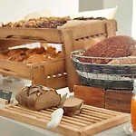 Hyatt Place London Heathrow Airport