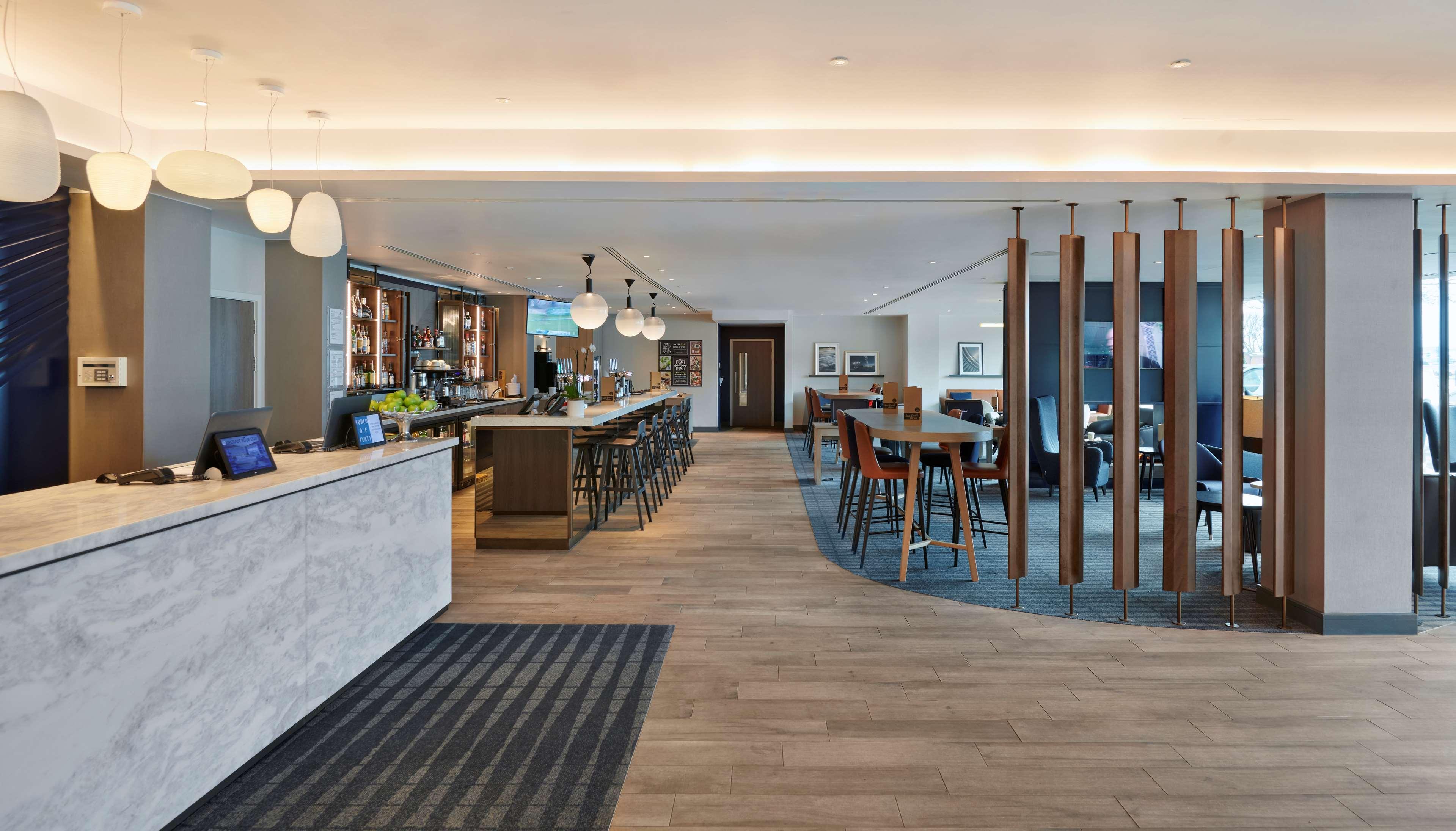 Hyatt Place London Heathrow Airport Hotel 4*