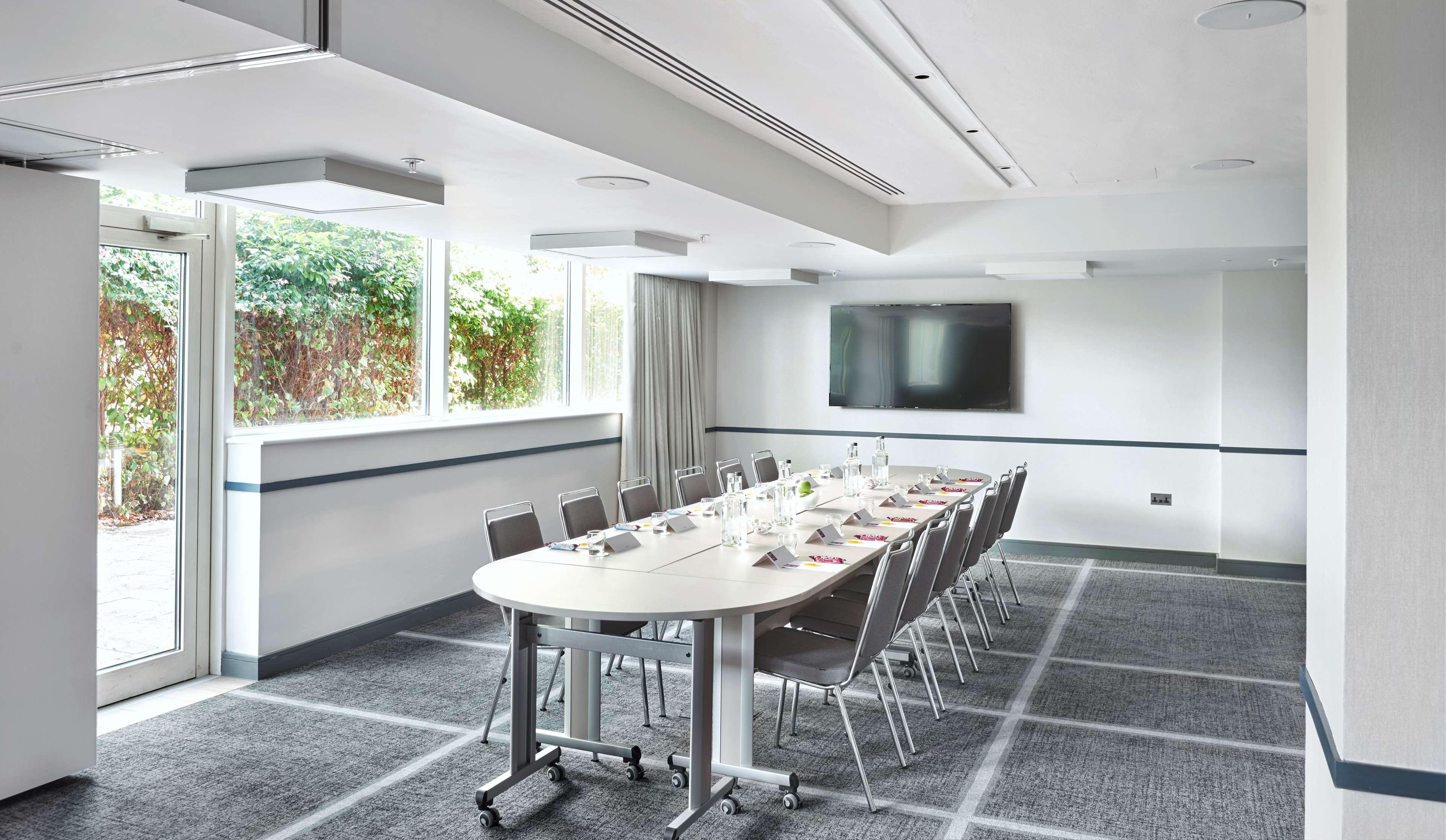 Hyatt Place London Heathrow Airport Hotel